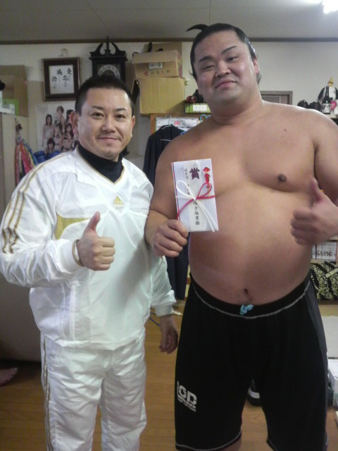 H23.11 九州場所 新入幕 初懸賞金