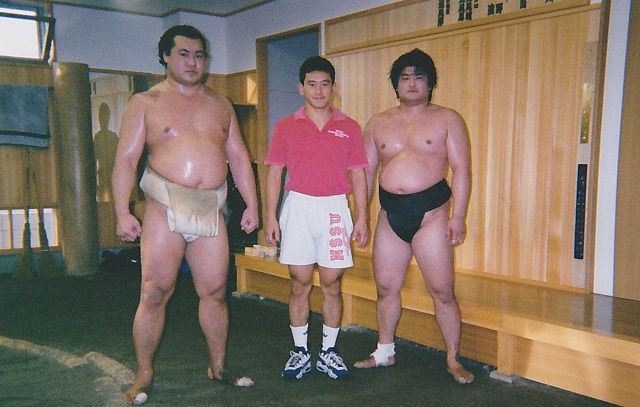 1999.7 十両 追風海関と幕下 濱錦