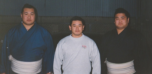 2000.3 新入幕 追風海関と十両 濱錦関